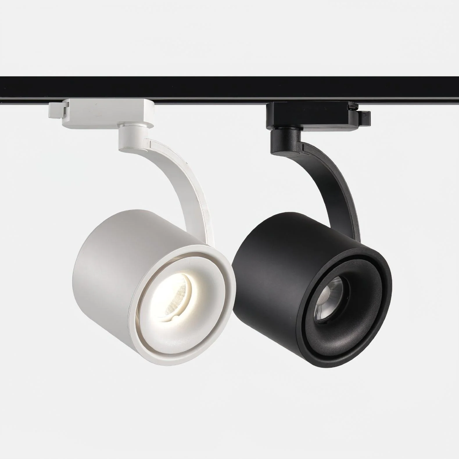 Focus Sleek Aluminum Ceiling Light - Image 10