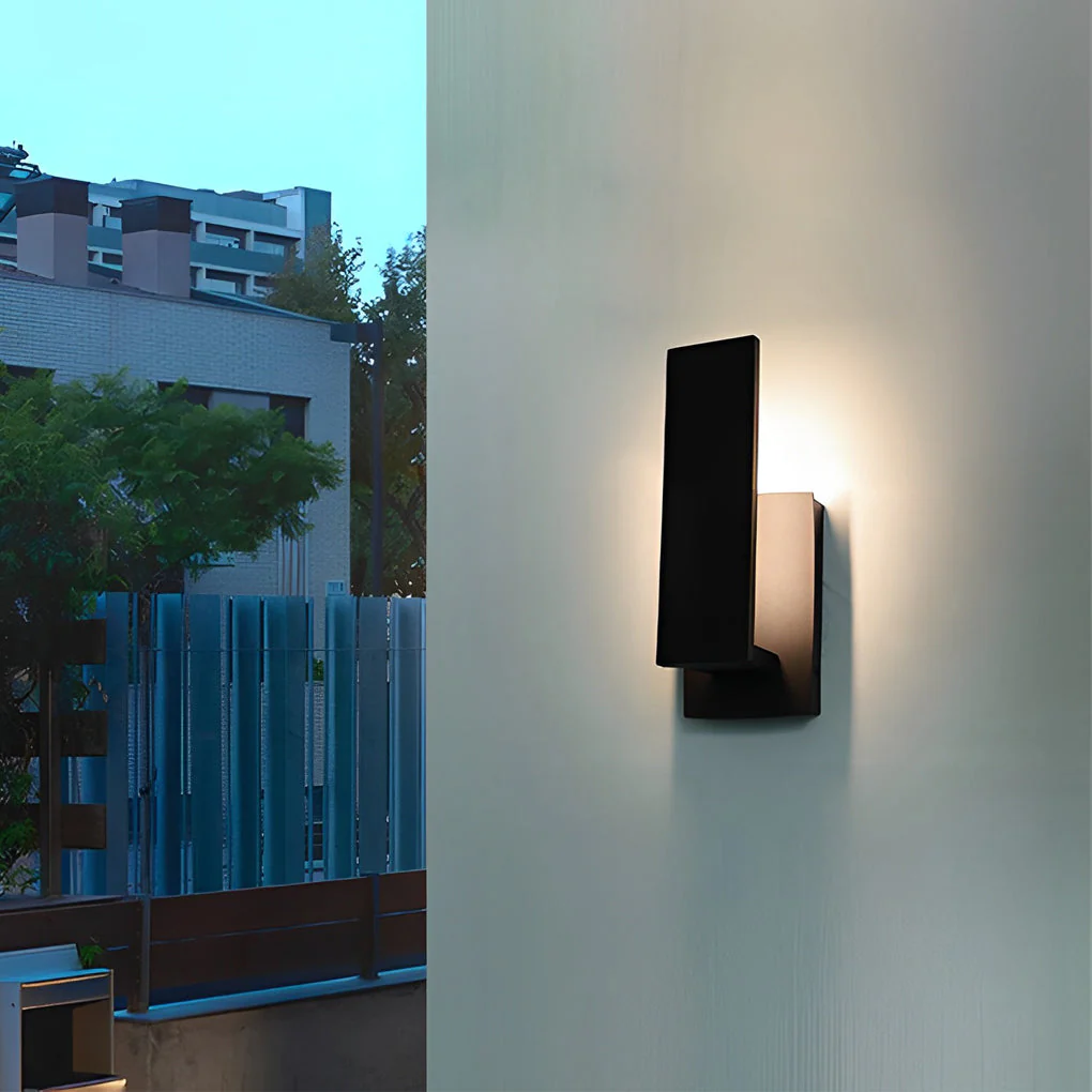 Gabriell Minimalist LED Modern Outdoor Wall Light