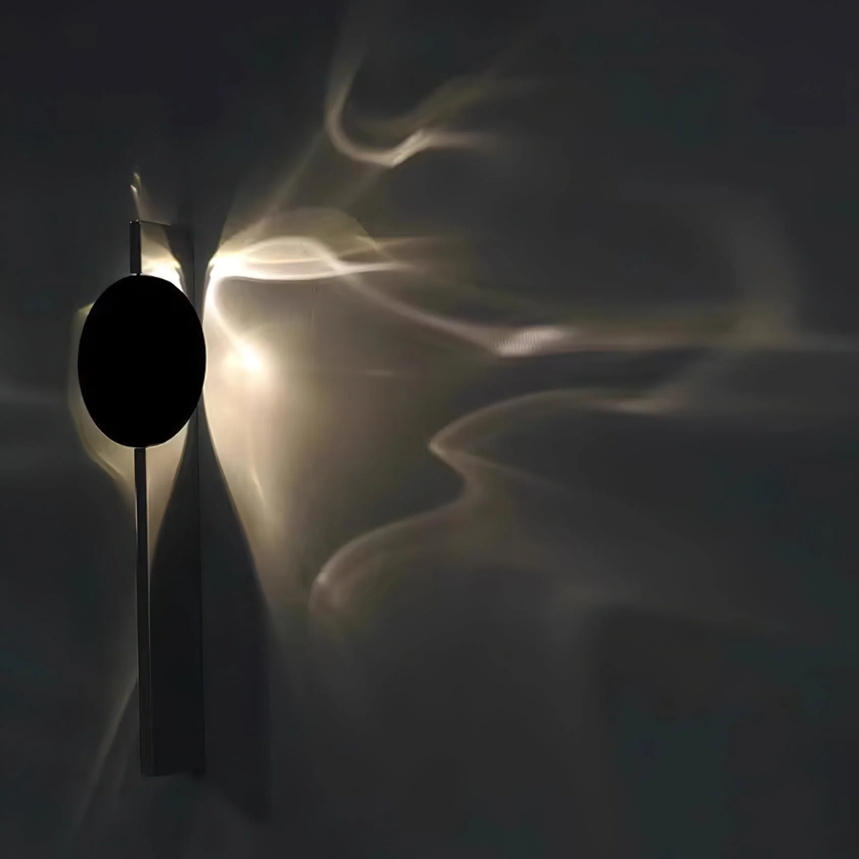 Gardner Creative Light And Shadow Wall Lamp - Image 3