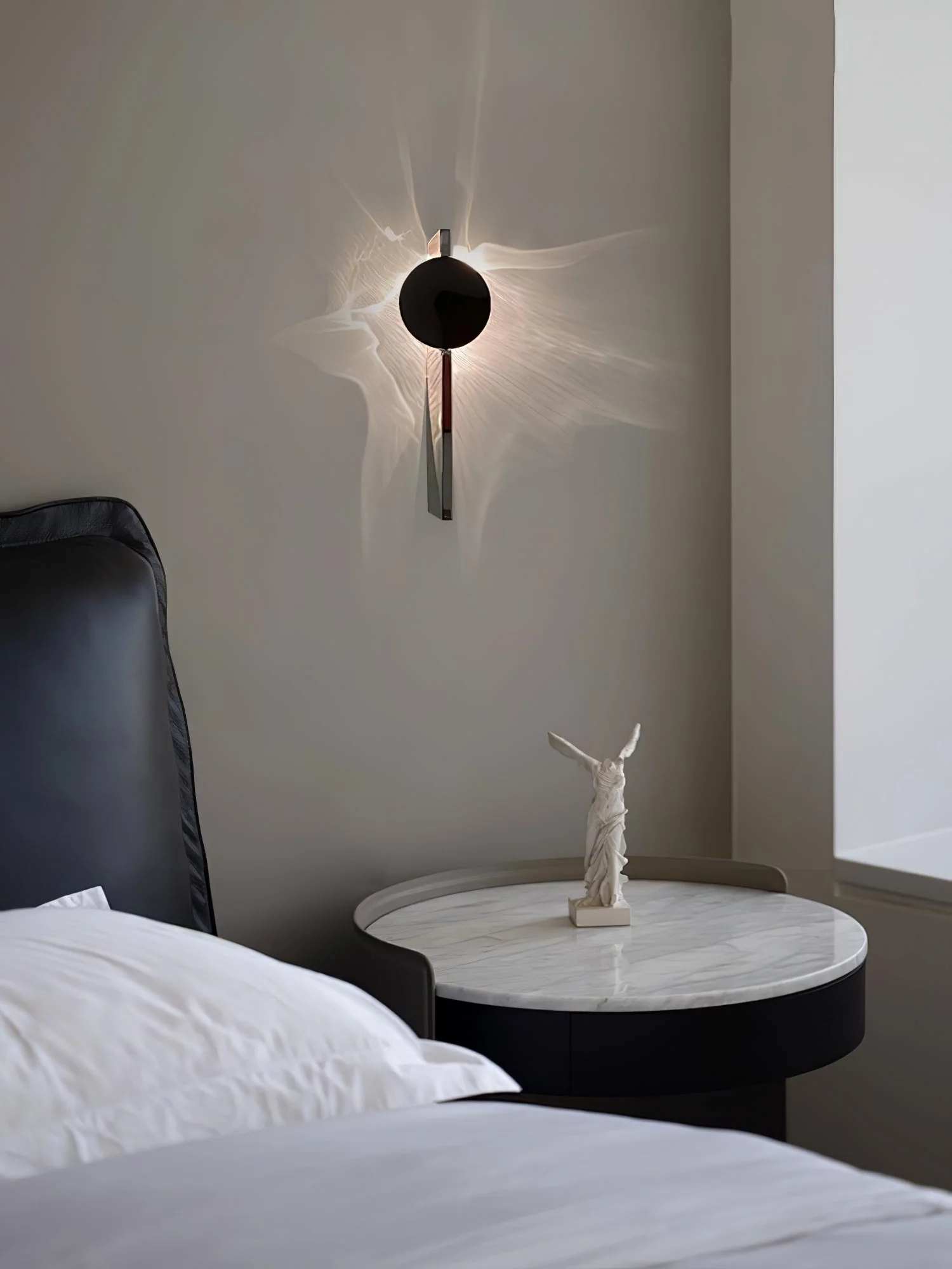 Gardner Creative Light And Shadow Wall Lamp - Image 42