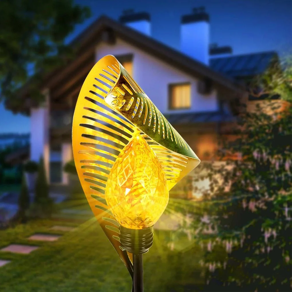 Gardner Elegant Curled Leaf Solar Lawn Outdoor Post Lamp