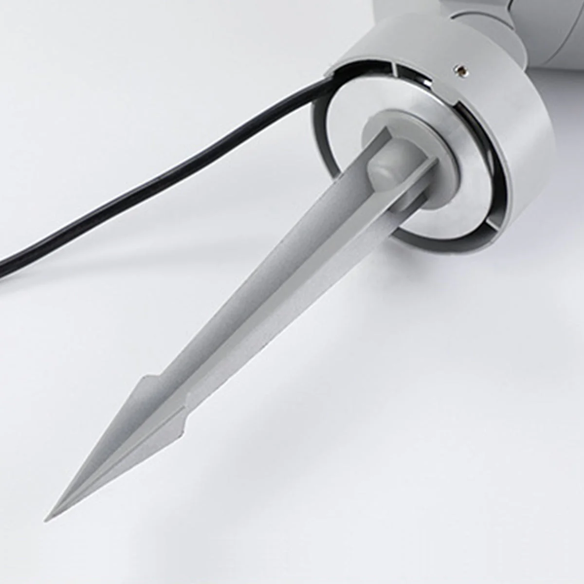 Garn Waterproof Modern Style Outdoor Spot Lights - Image 4