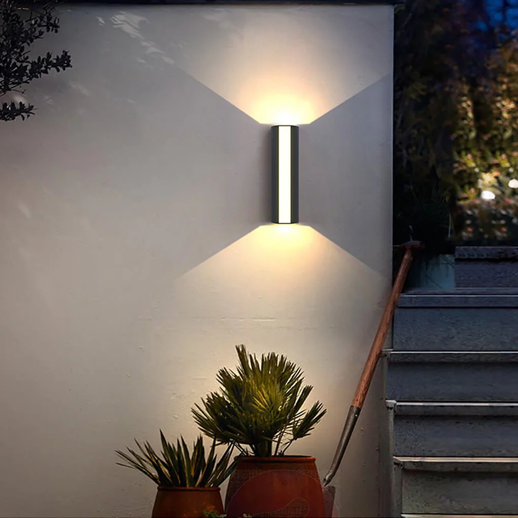 Georgia Courtyard Decorative Outdoor Wall Lights