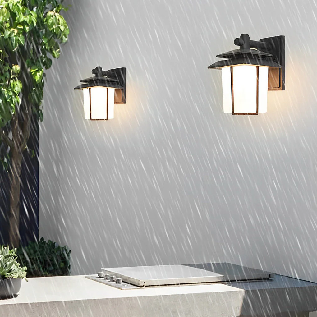 Great Vintage European Outdoor Wall Sconces - Image 6