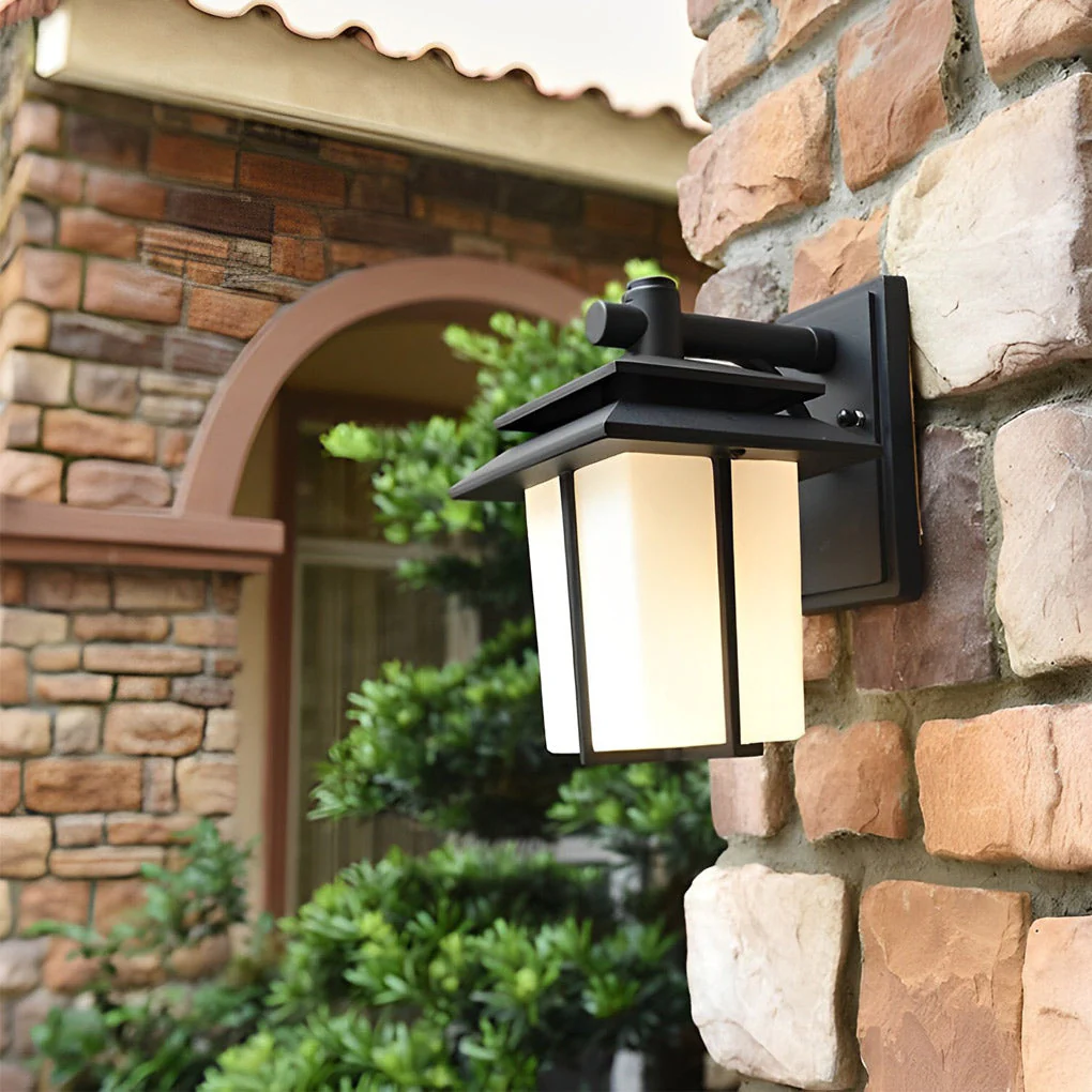 Great Vintage European Outdoor Wall Sconces - Image 7