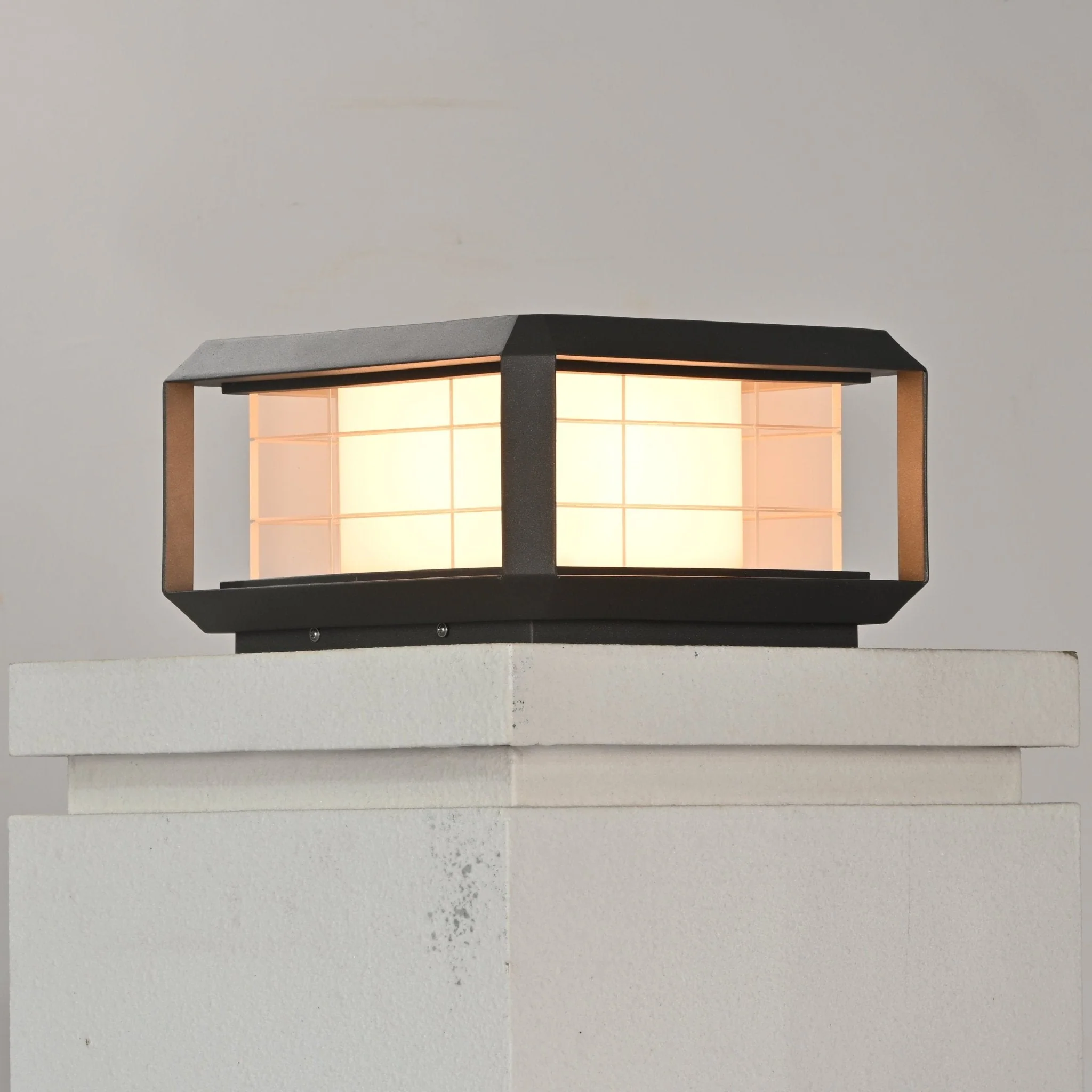 Grid Guard Solar Lantern Outdoor Lamp - Image 19
