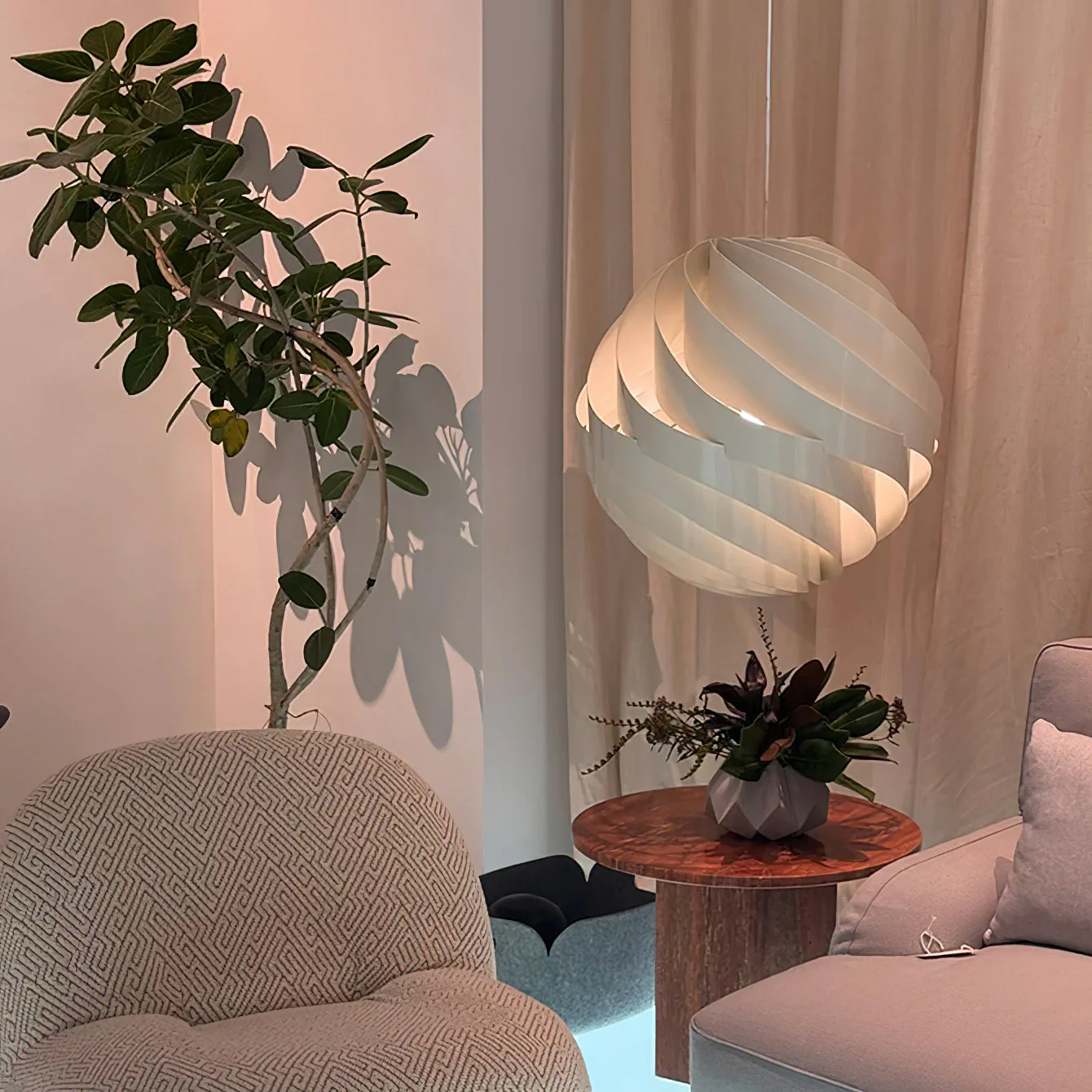 Gubi Modern Pendant Light - Image 8