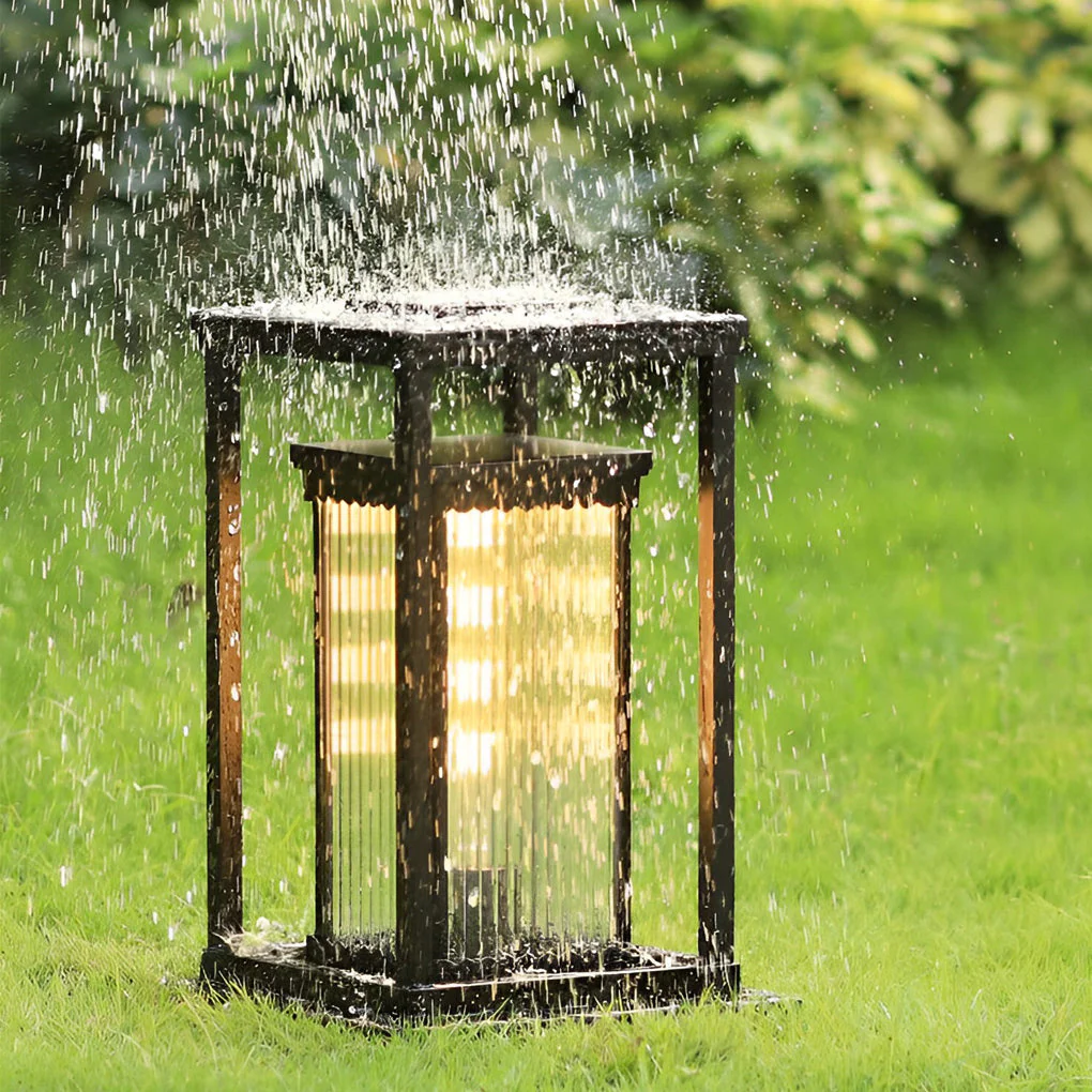Hadley Lawn Ribbed Outdoor Pathway Lights - Image 3