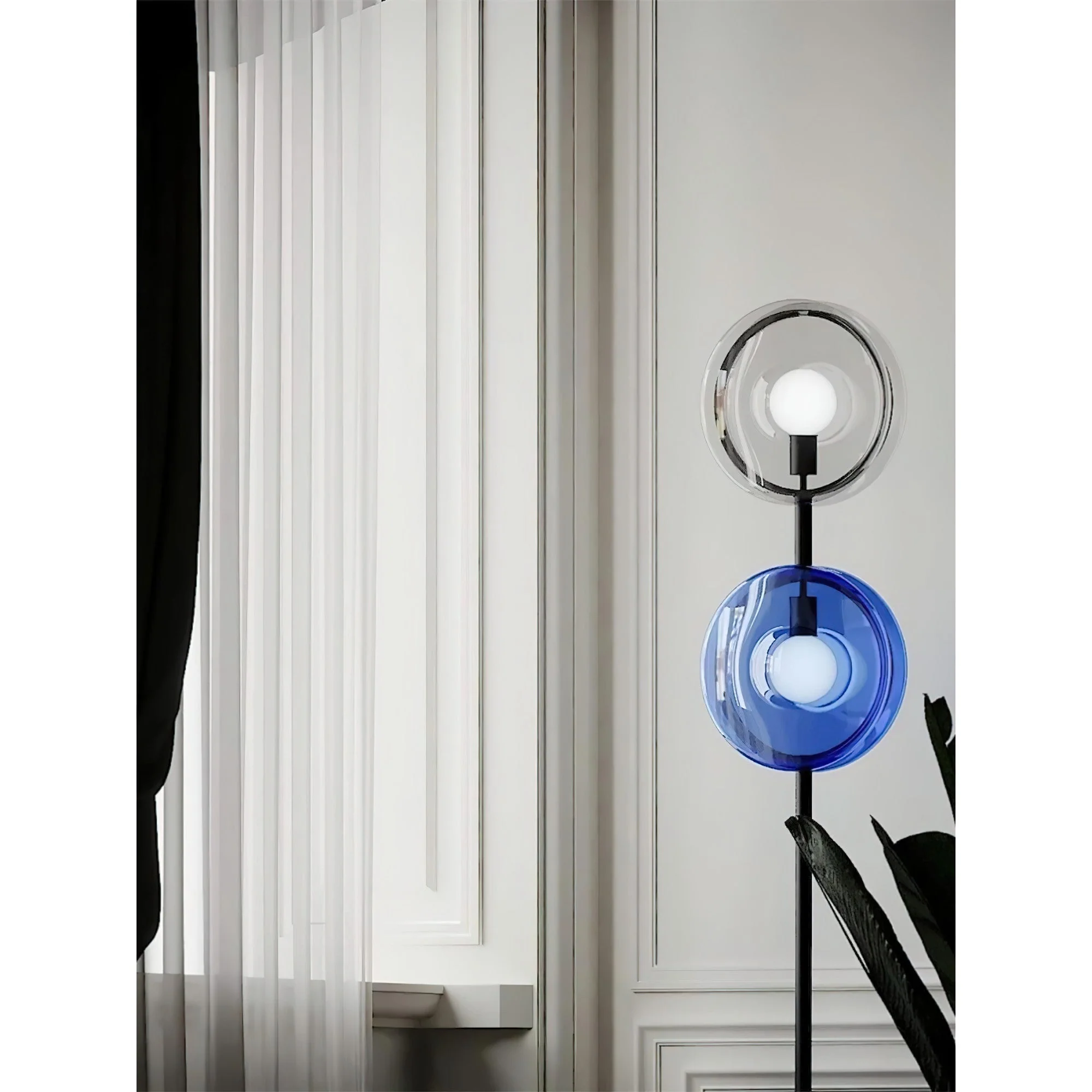 Hailie Contemporary Glass Floor Lamp - Image 7