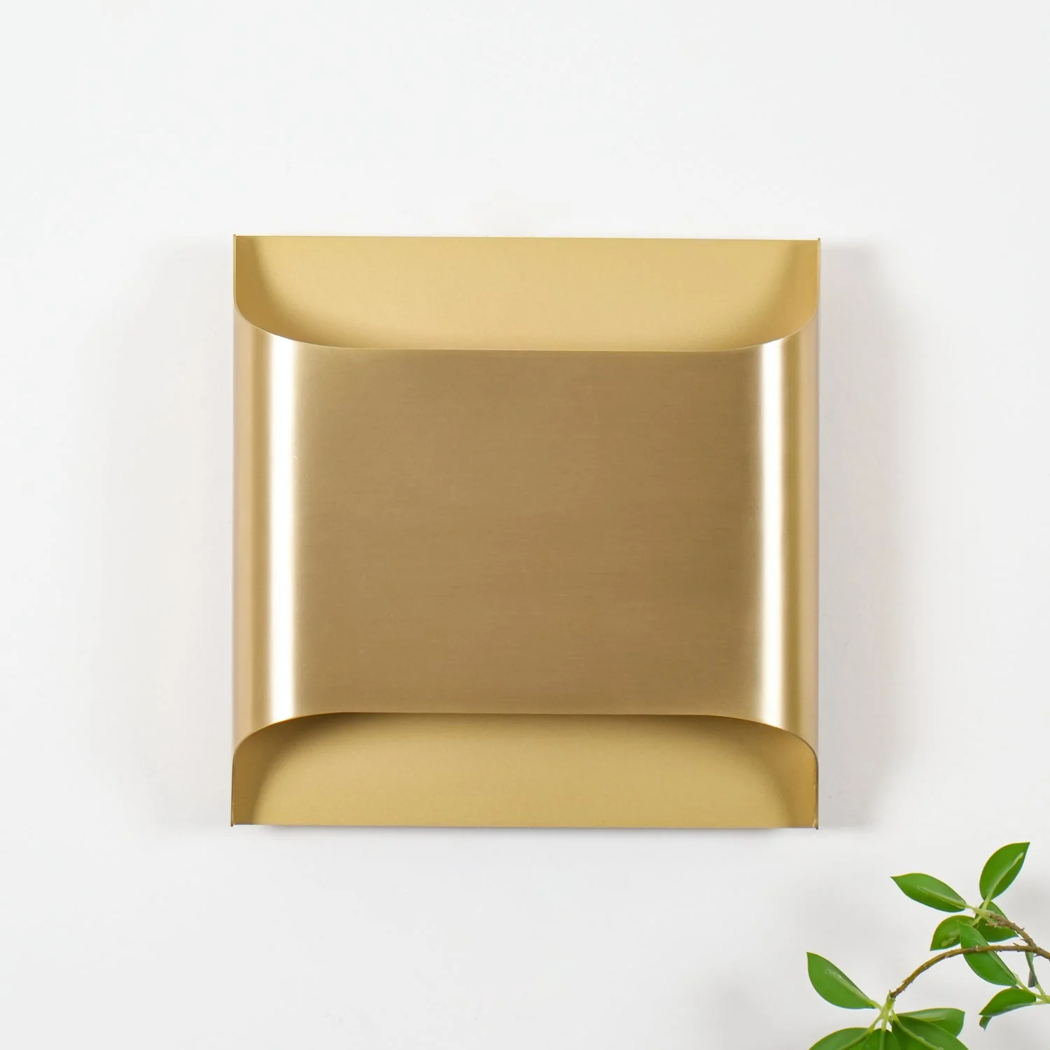 Hardy Nordic Art Brass Wall Lamp - Image 104