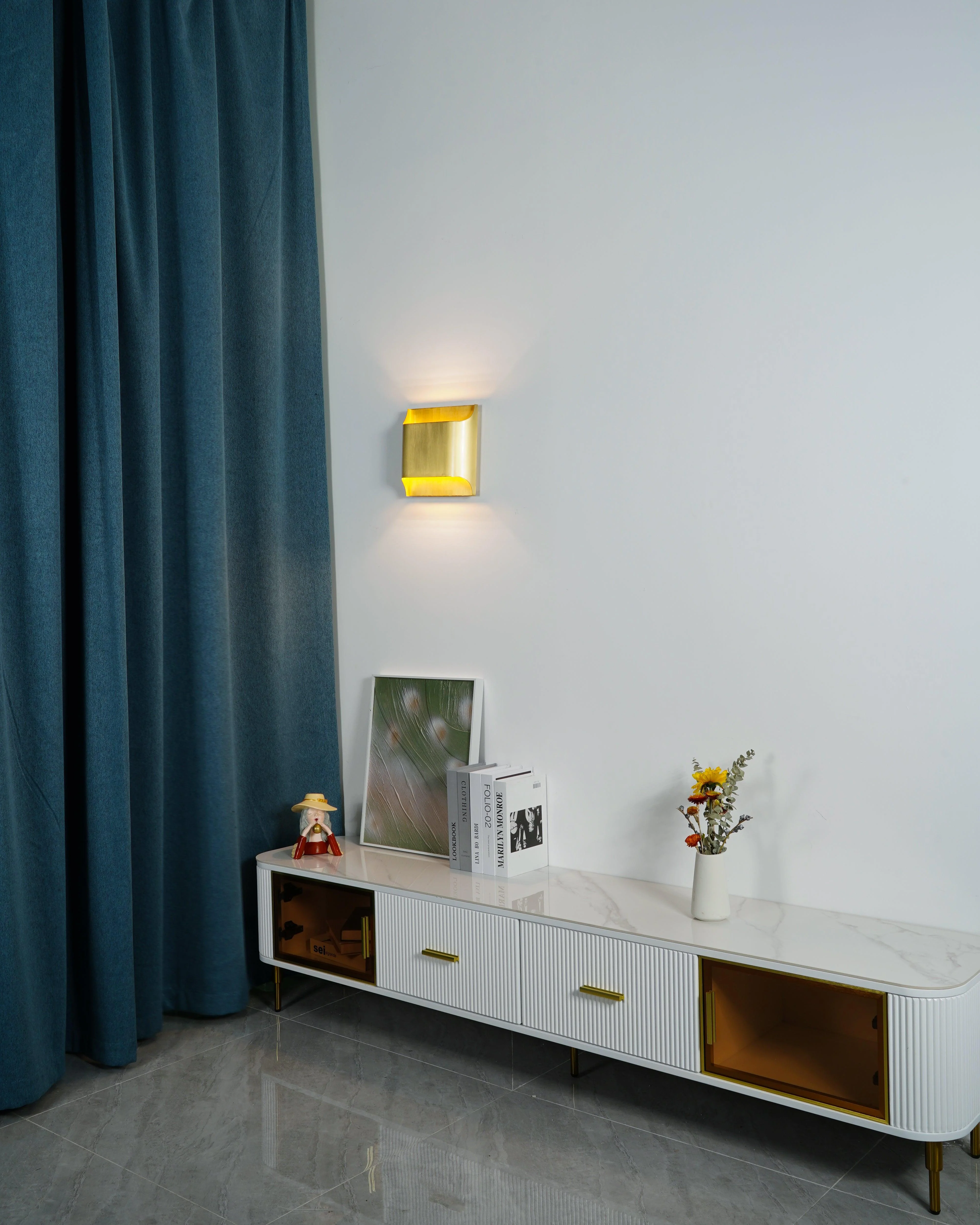Hardy Nordic Art Brass Wall Lamp - Image 30