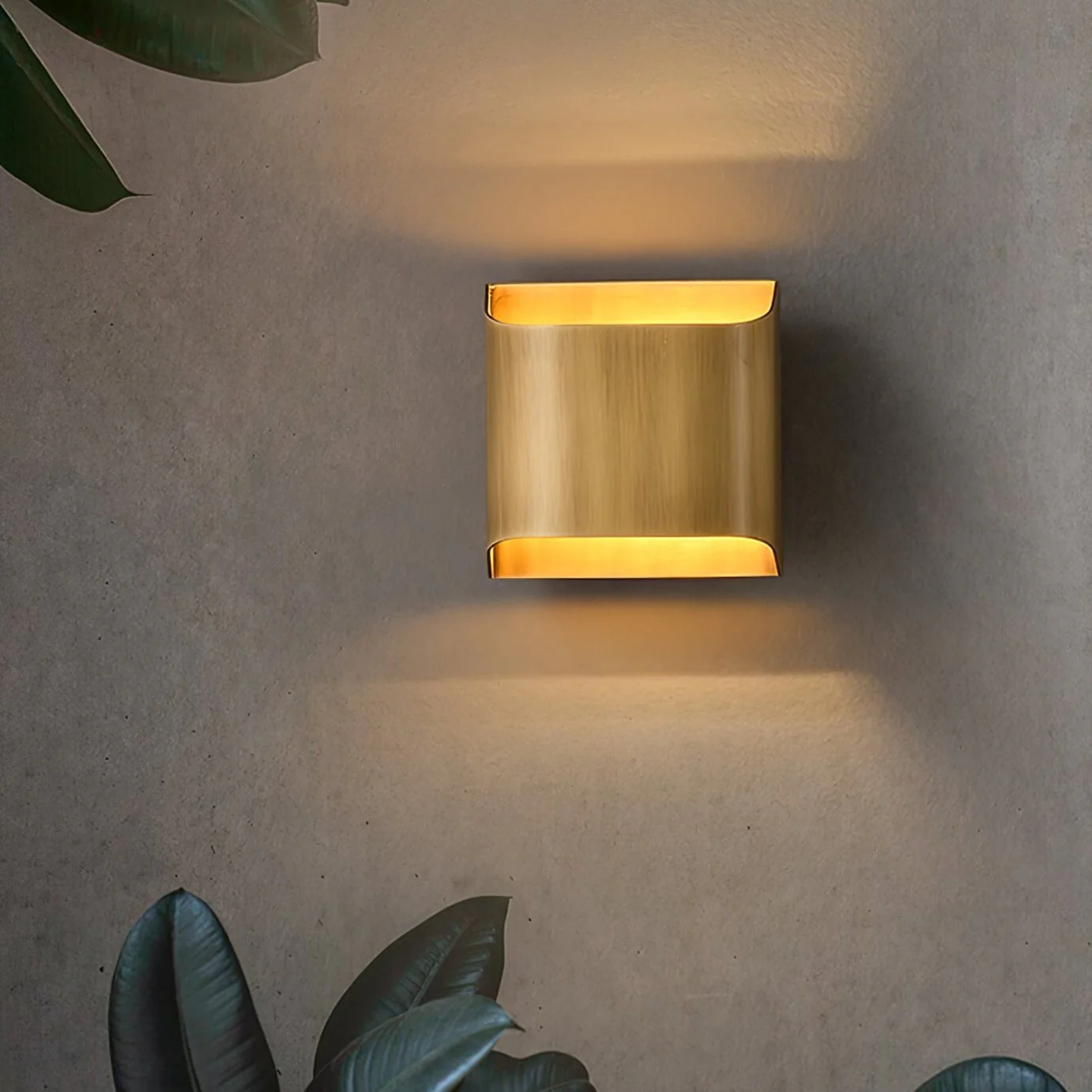 Hardy Nordic Art Brass Wall Lamp - Image 33