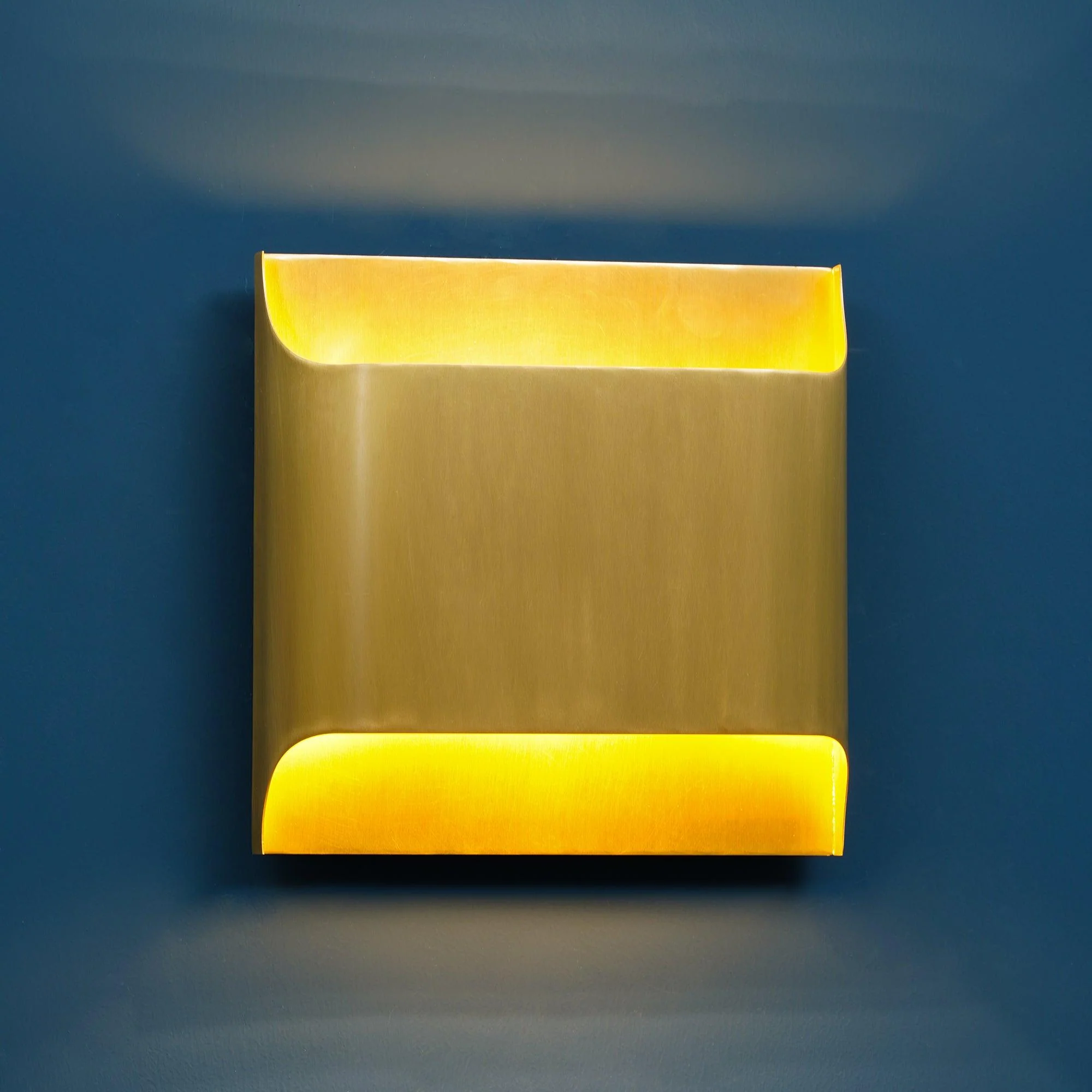 Hardy Nordic Art Brass Wall Lamp - Image 63