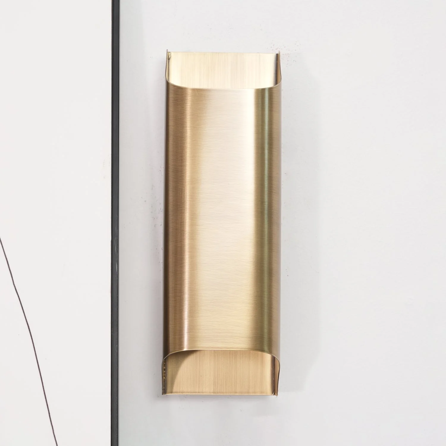 Hardy Nordic Art Brass Wall Lamp - Image 83