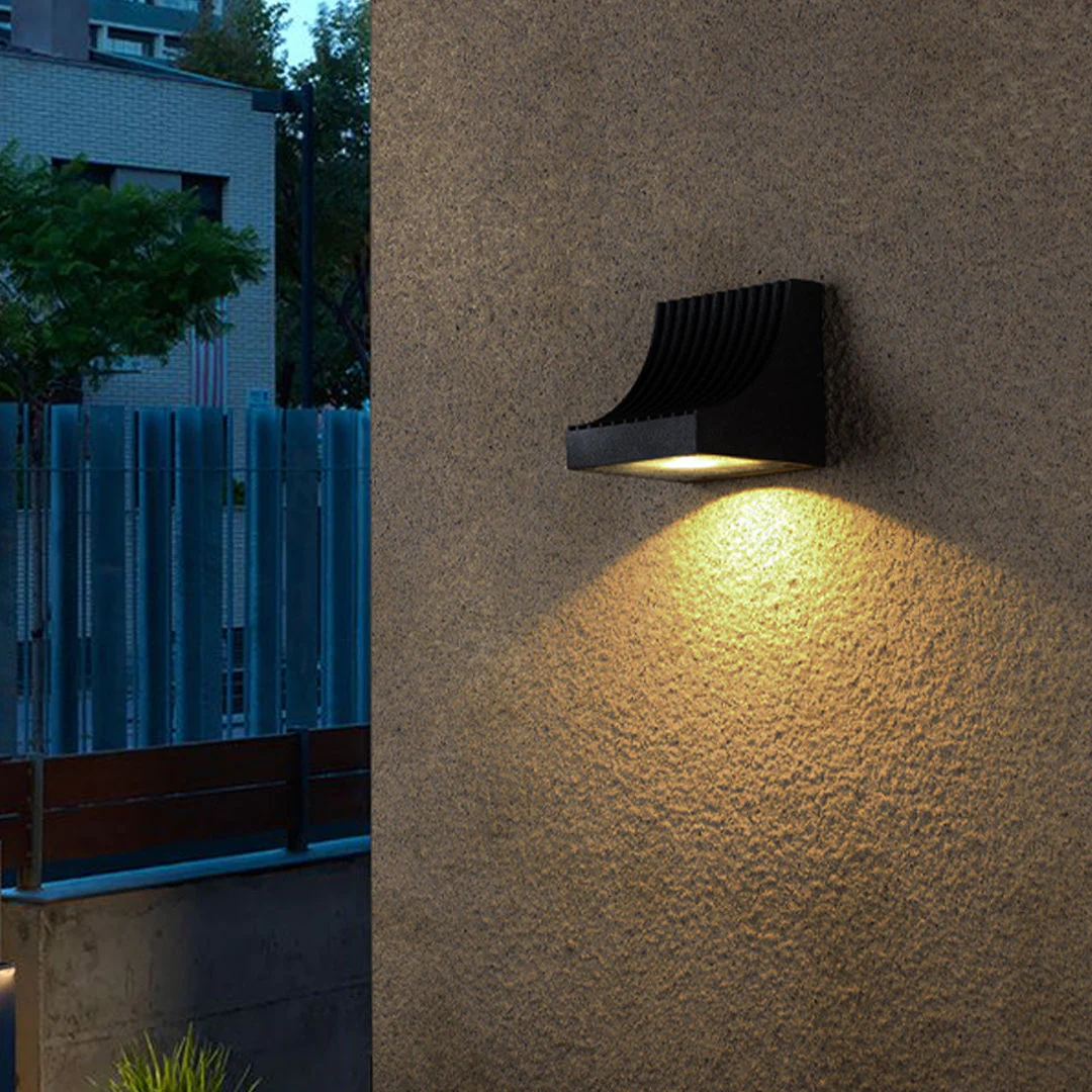 Harlan Industrial Minimalist Glass Outdoor Wall Light - Image 17