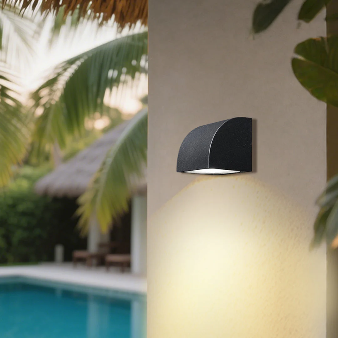 Harlan Industrial Minimalist Glass Outdoor Wall Light - Image 20