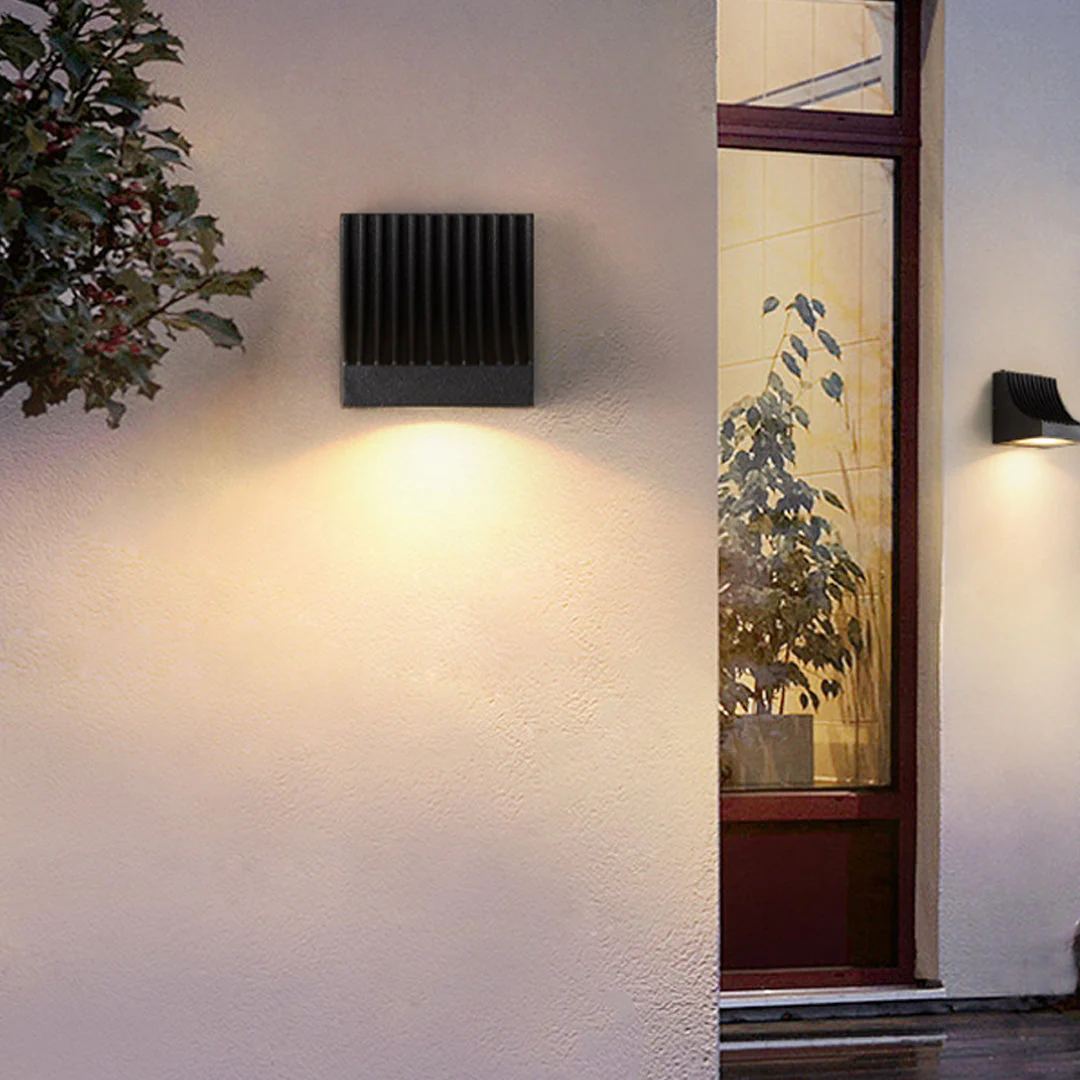 Harlan Industrial Minimalist Glass Outdoor Wall Light - Image 28