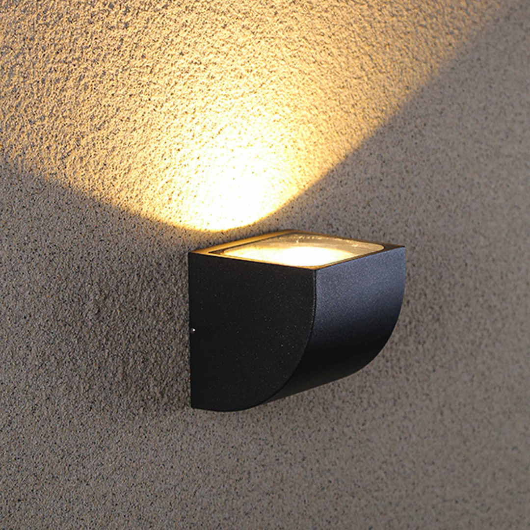 Harlan Industrial Minimalist Glass Outdoor Wall Light - Image 6