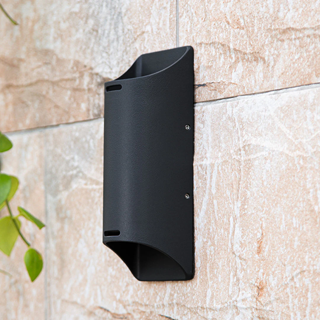 Harris LED Modern Outdoor Wall Lights - Image 4