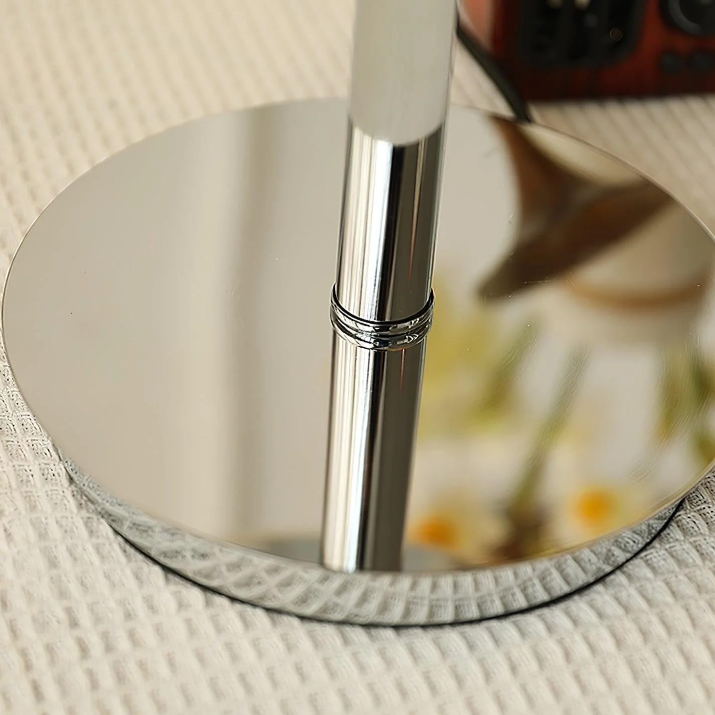 Harvey Modern Glass Table Lamp - Image 25