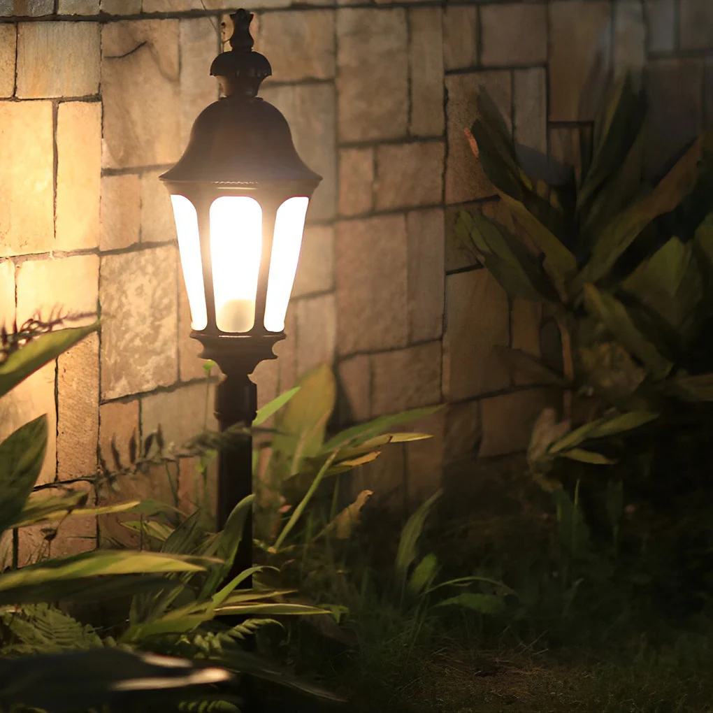 Henry Elegant European LED Outdoor Pathway Lamp - Image 2