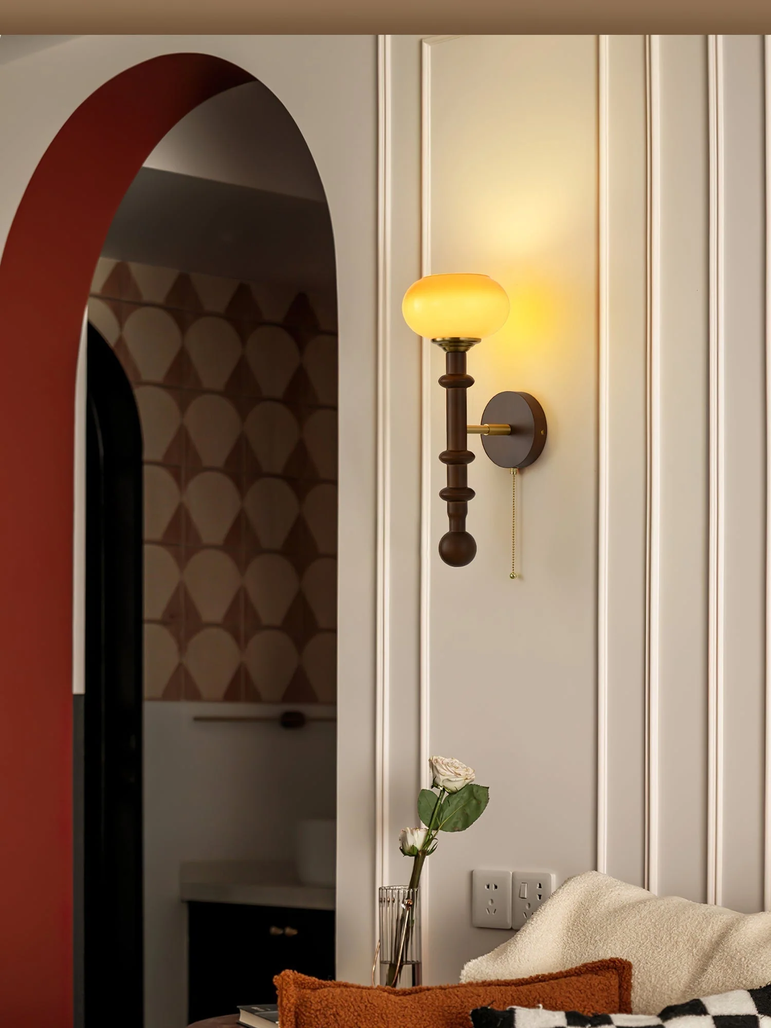 Hilda Roma Elegance Wood Sconce Wall lamp - Image 11