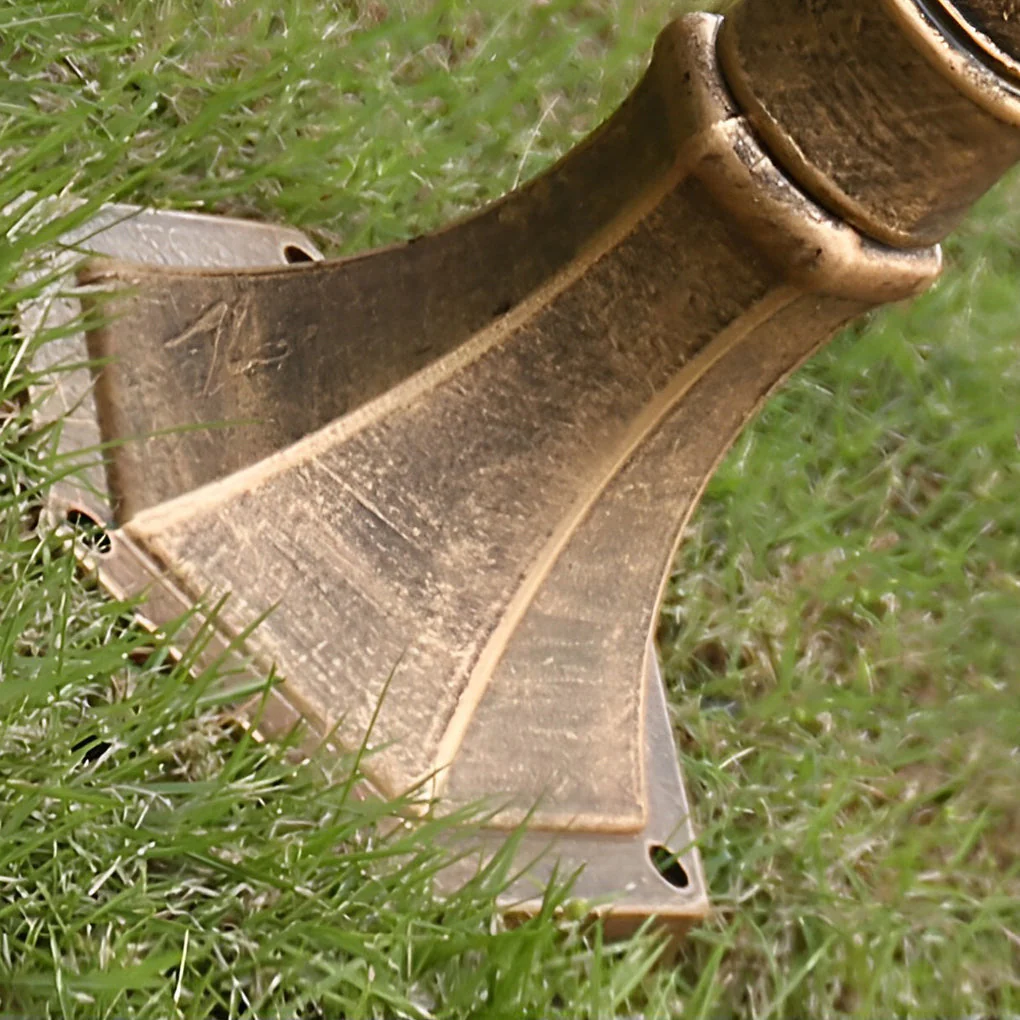 Iagine Traditional European LED Outdoor Pathway Post Lamp - Image 8