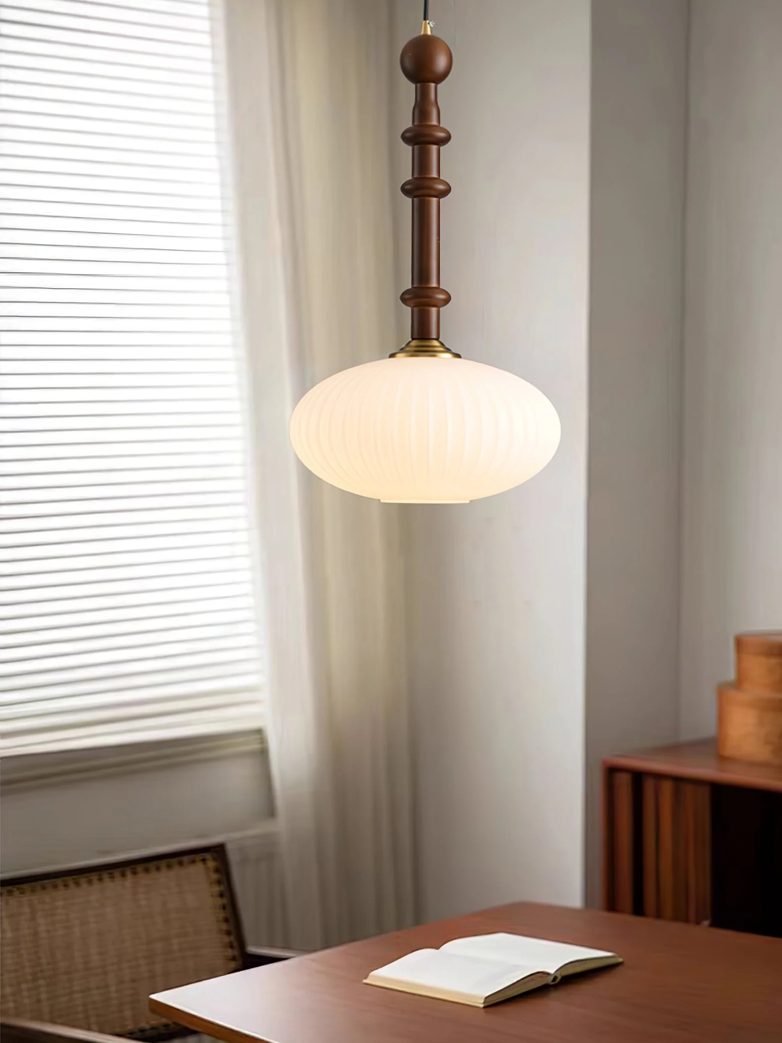 Iliror Traditional Art Wood Glass Pendant Light - Image 5