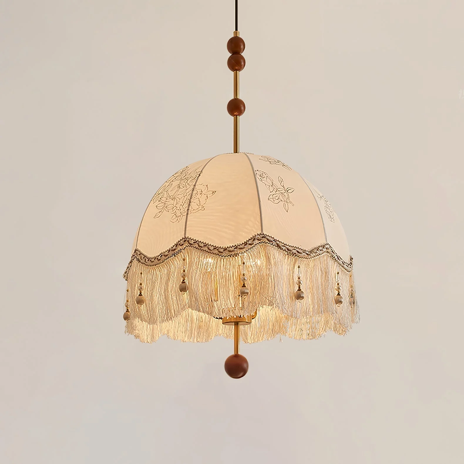 Iltalaris Unique Elegance Fringe Pendant Lamp - Image 5