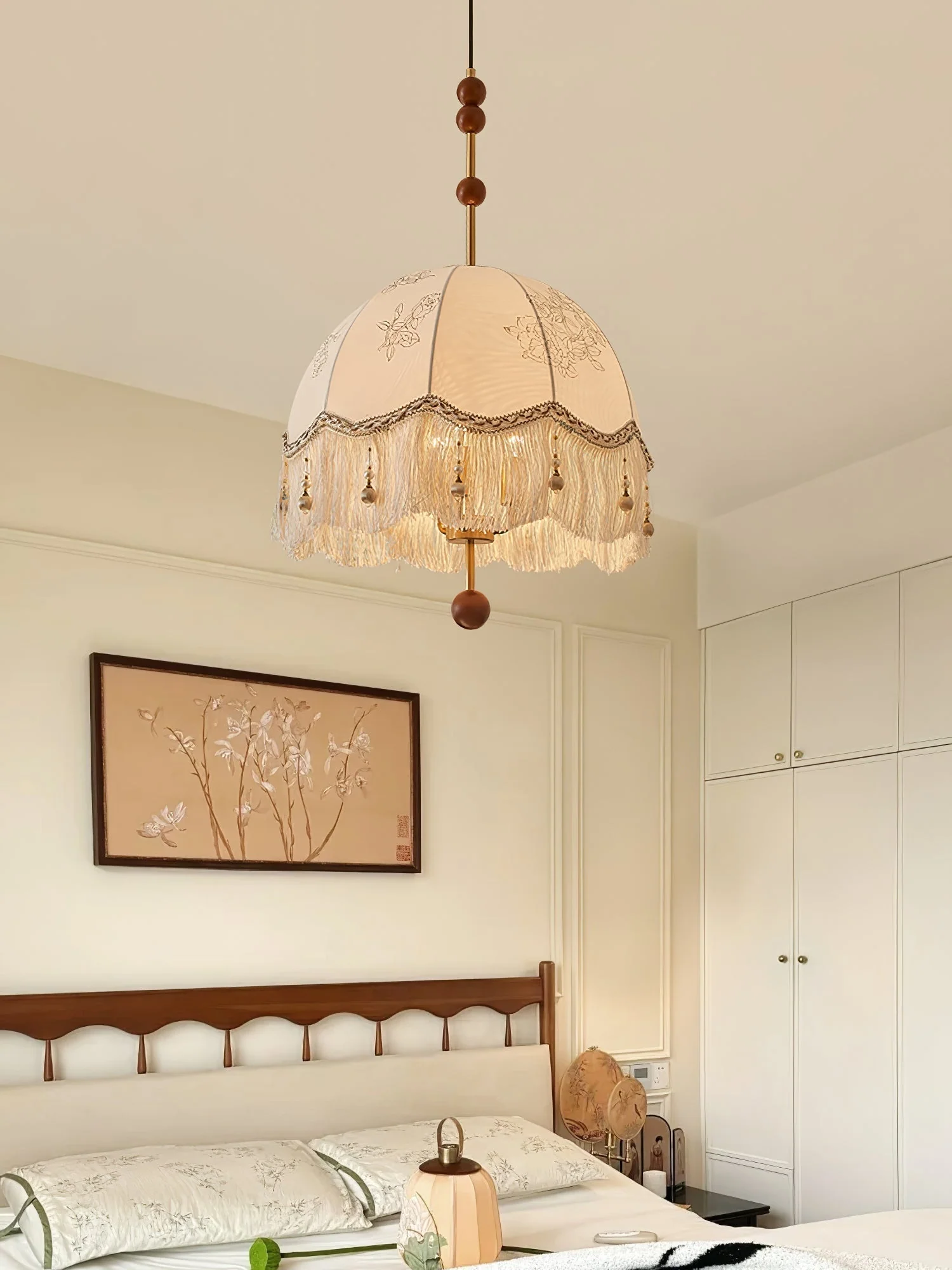 Iltalaris Unique Elegance Fringe Pendant Lamp - Image 8
