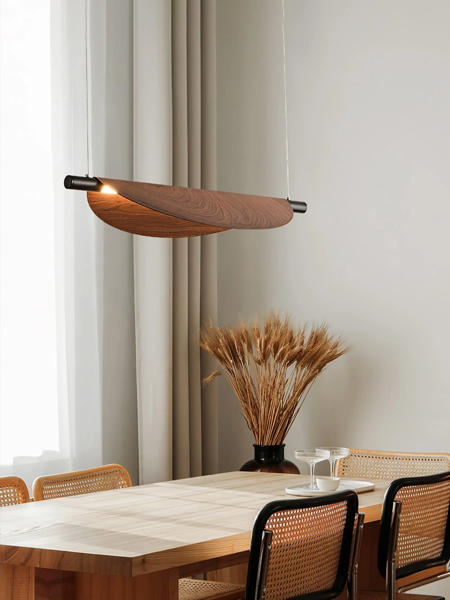 Ilthael Modern Minimalist Pendant Lamp - Image 18