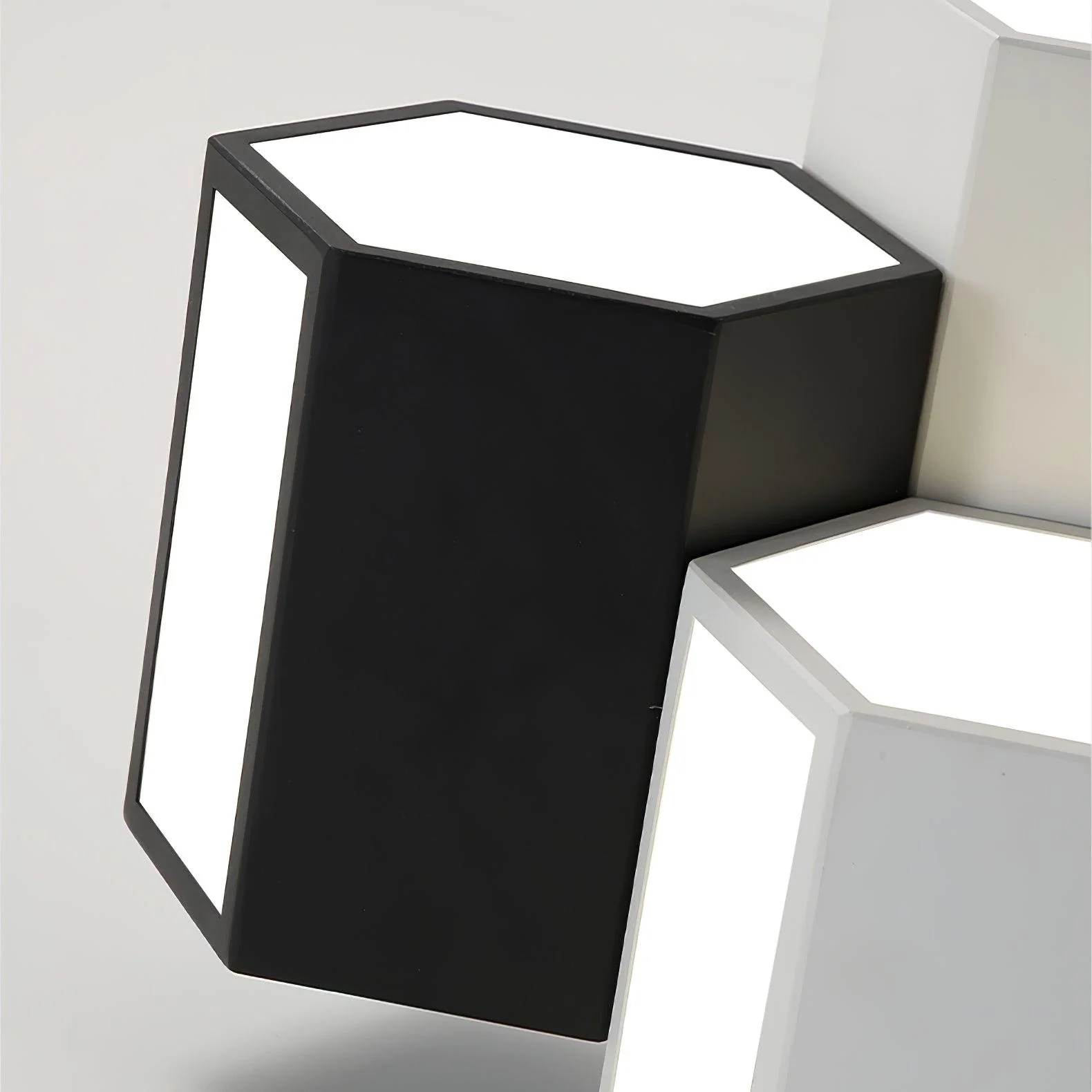 Ilthaisra Geometric Collection Ceiling Light - Image 2