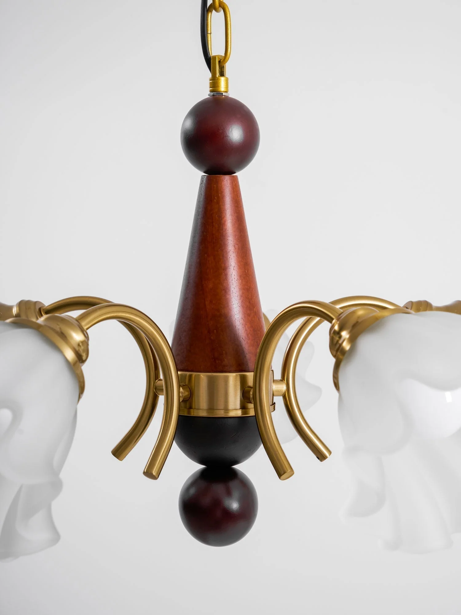 Ilvinan Traditional Elegance Wood Glass Chandelier - Image 13