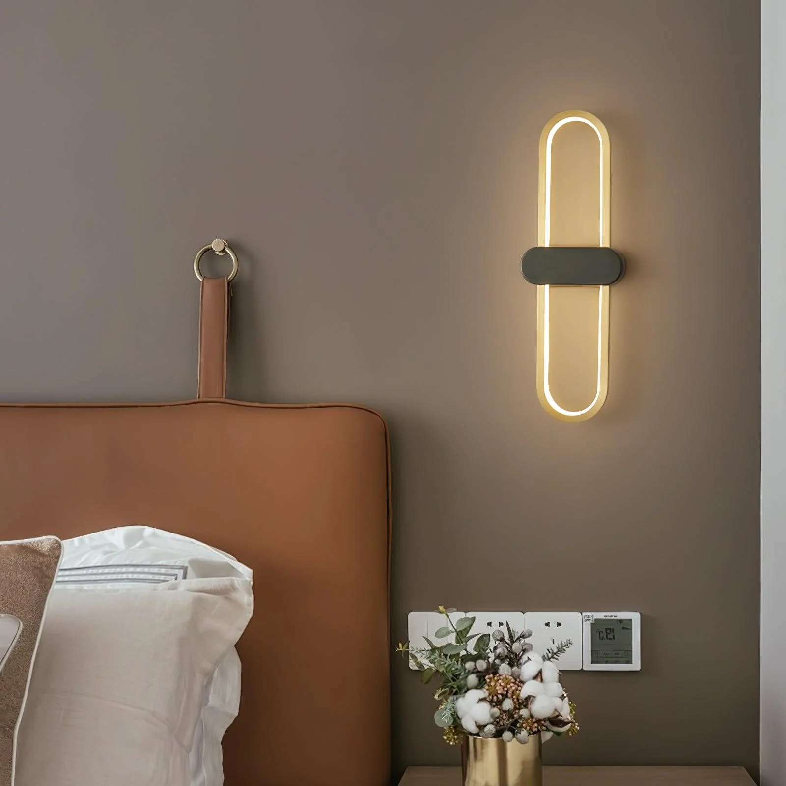 Ilyra Silicone Minimalist Wall Lamp - Image 12