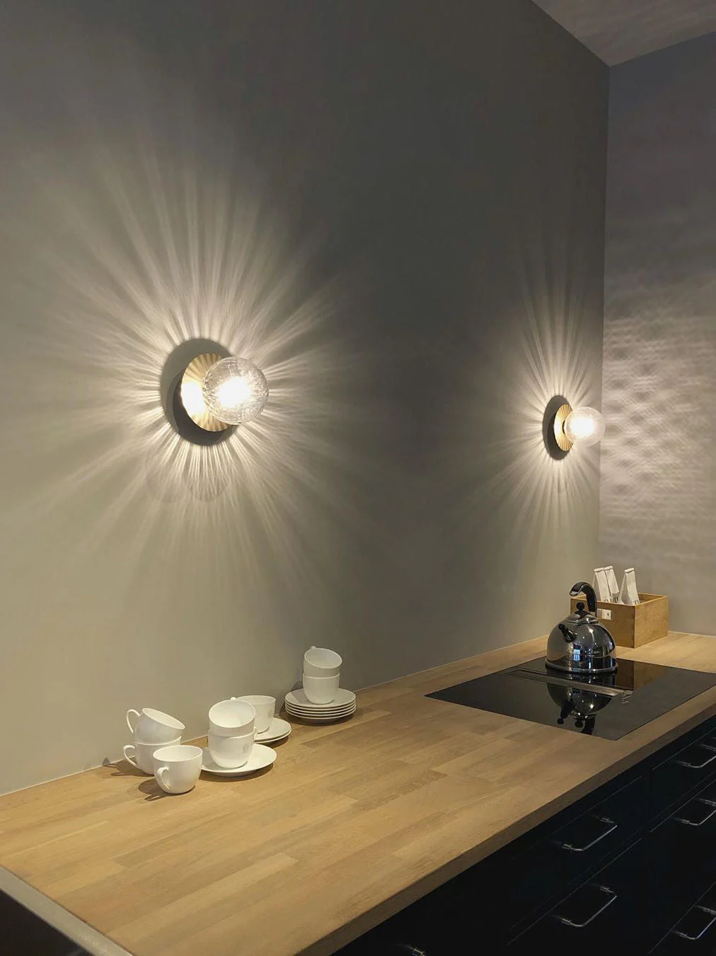 Irinor Premium Nordic Art Brass Wall Lamp - Image 12
