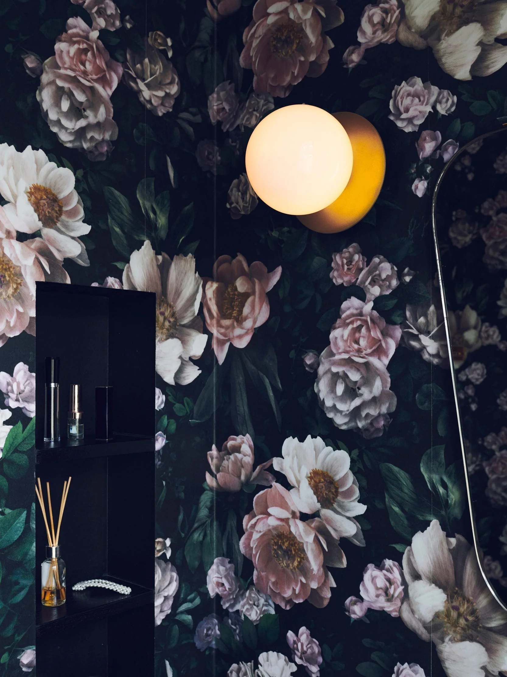 Irinor Premium Nordic Art Brass Wall Lamp - Image 17