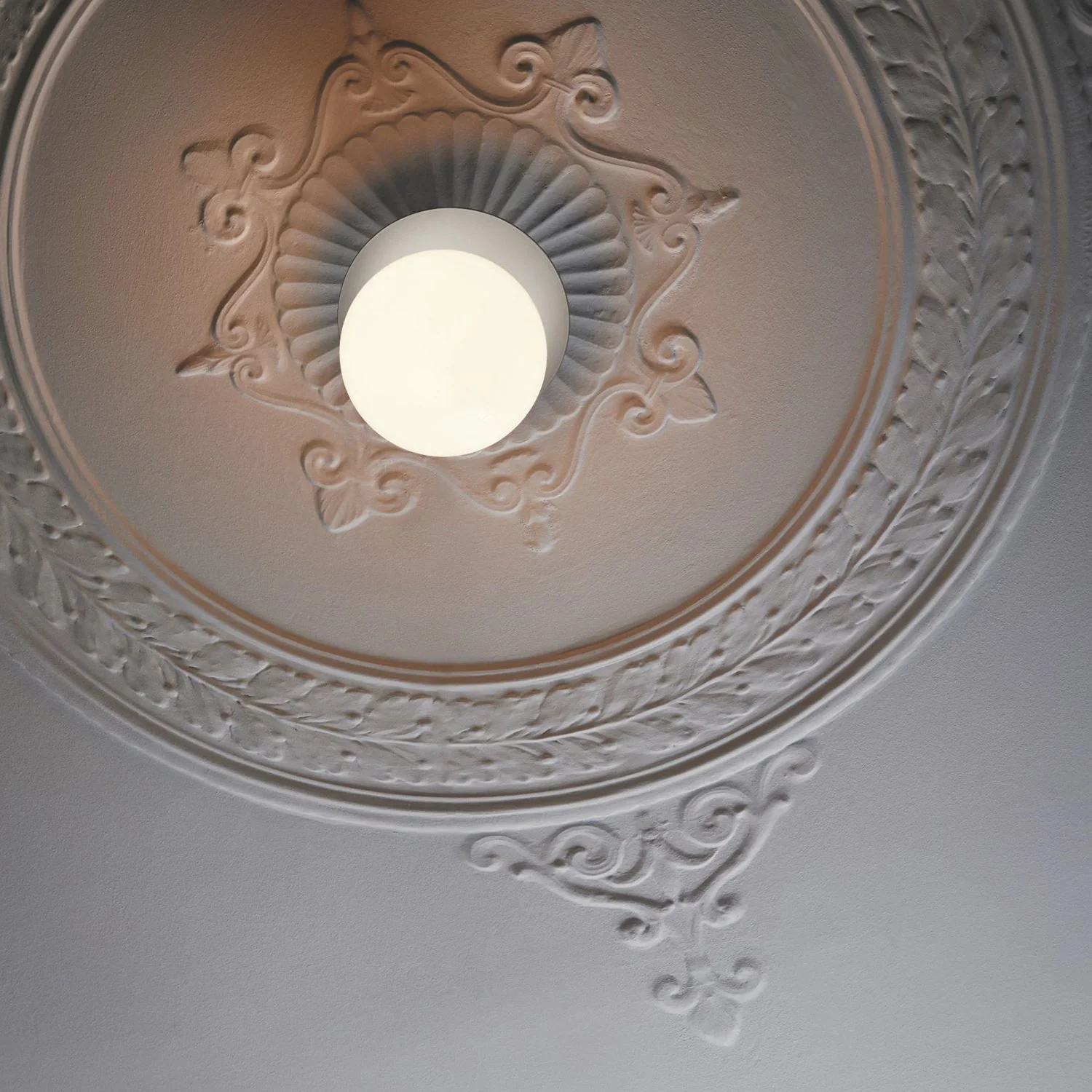 Irinor Premium Nordic Art Brass Wall Lamp - Image 5