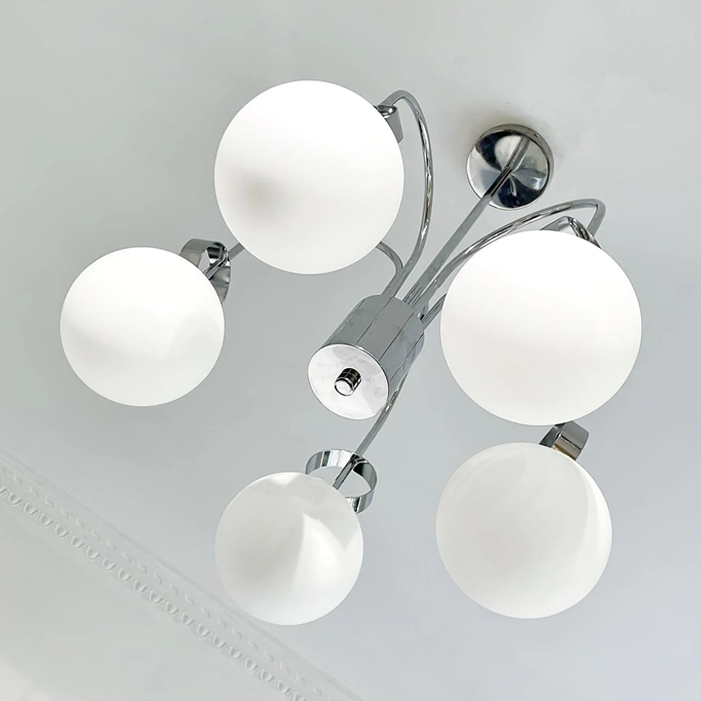 Ishaos Elegance Nordic Collection Chandelier - Image 32
