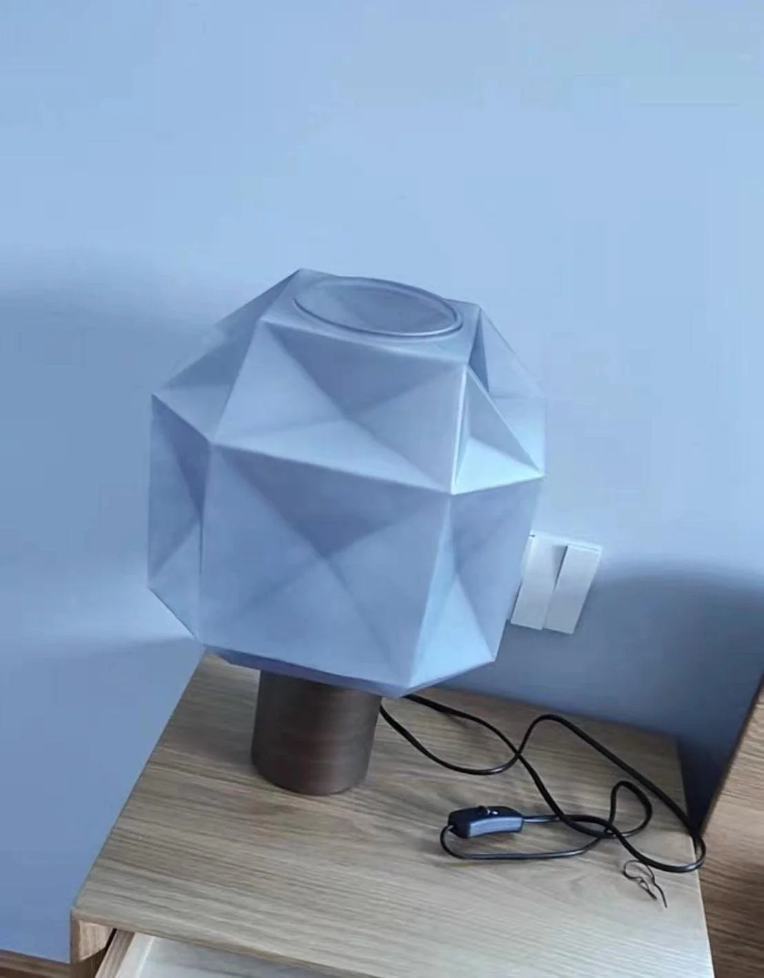 Ivsileth Premium Nordic Art Glass Table Lamp - Image 26