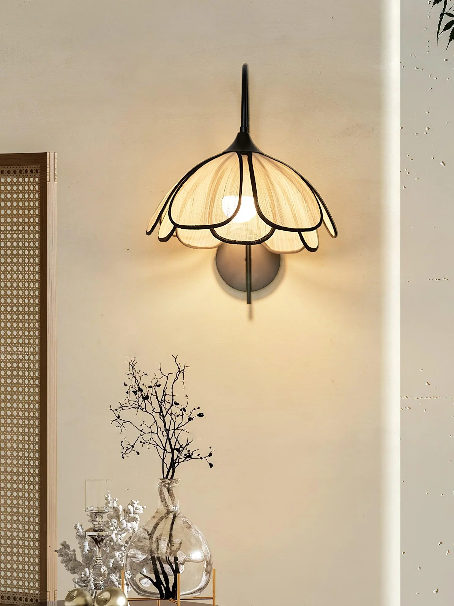 Ivsiliel Natural Burnt Petal Wall Lamp - Image 12