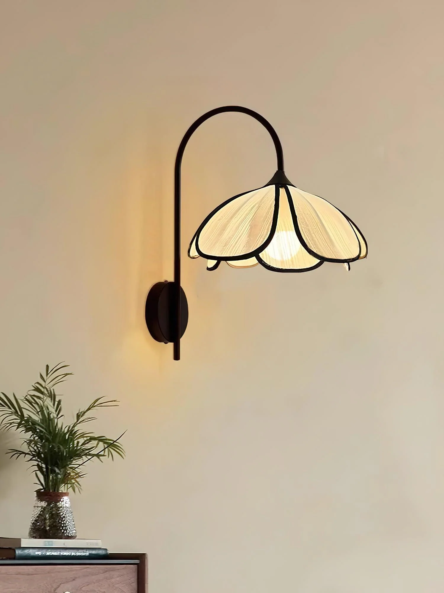 Ivsiliel Natural Burnt Petal Wall Lamp - Image 26