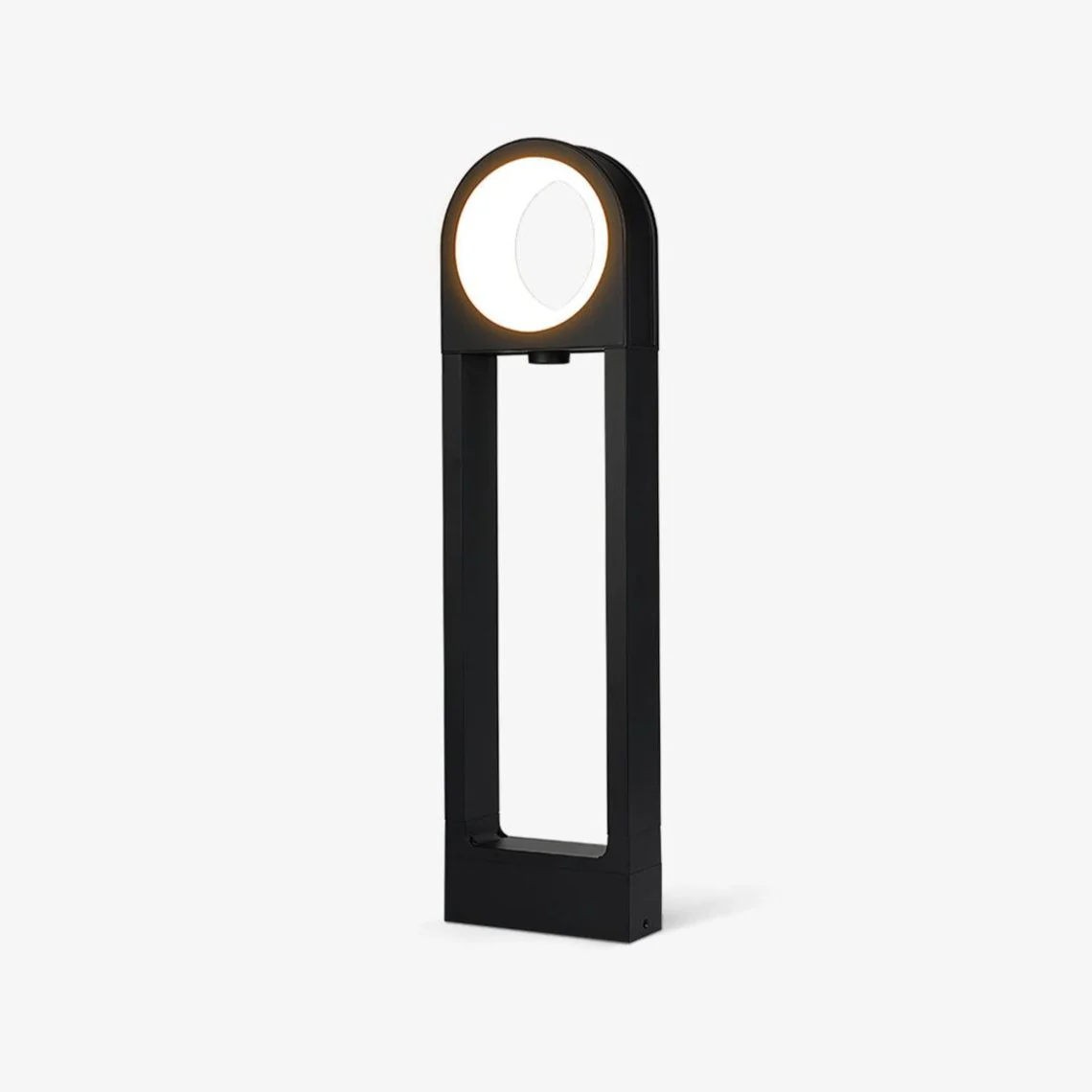 Jeremy Minimalist Outdoor Light