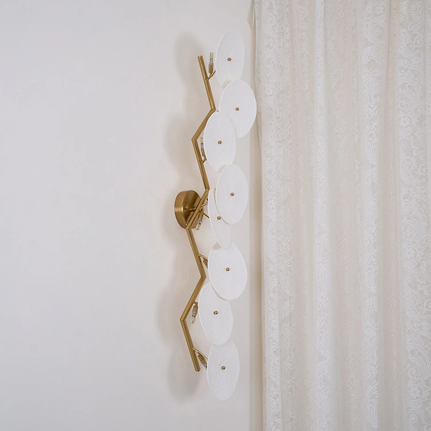 Jesse Elegance Nordic Art Petal Wall Lamp - Image 25