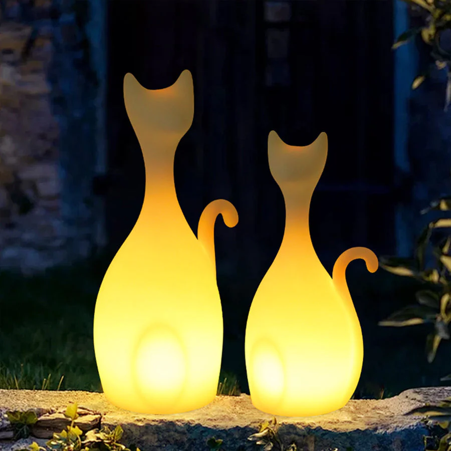 Junea Animal Material Illuminated PE Outdoor Floor Lamp - Image 3