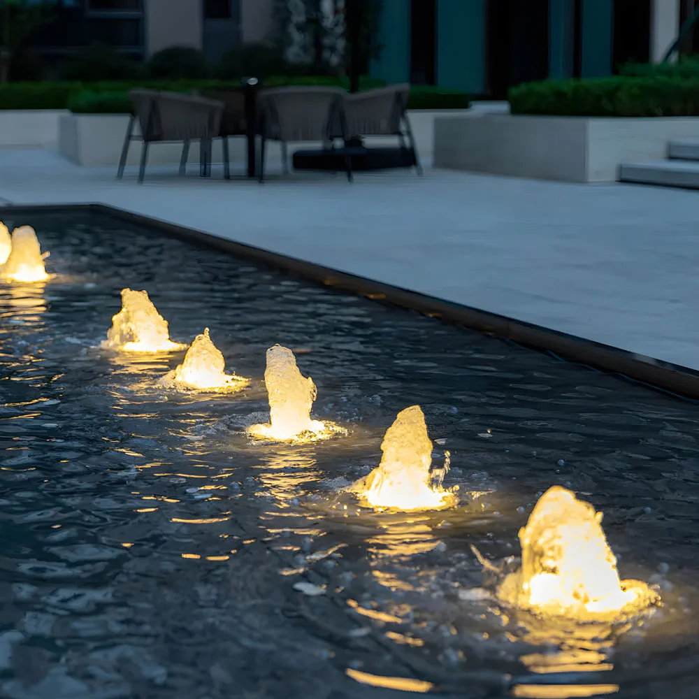 Kare LED Fountain Waterproof Outdoor Light