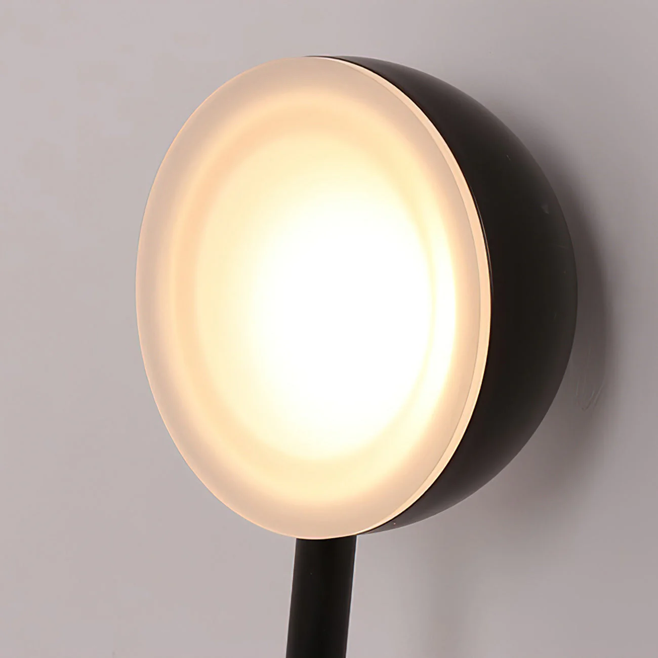 Kink Minimalist Wall Light - Image 18