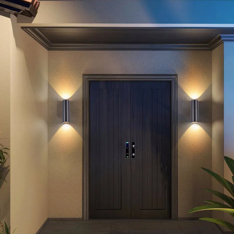 Kren Minimalist Metal Double-headed Outdoor Wall Lamp, Black - Image 12