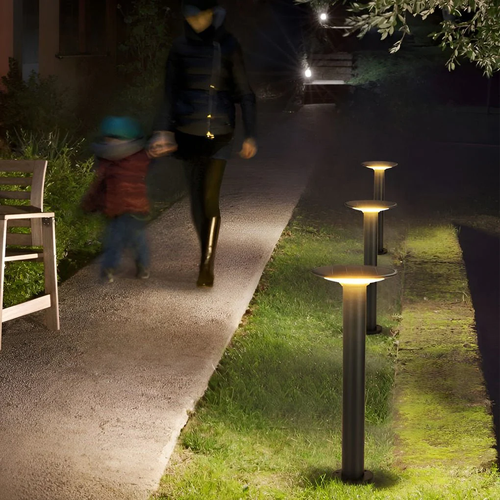 Laure Innovative UFO-Shaped Outdoor Pathway Light - Image 5