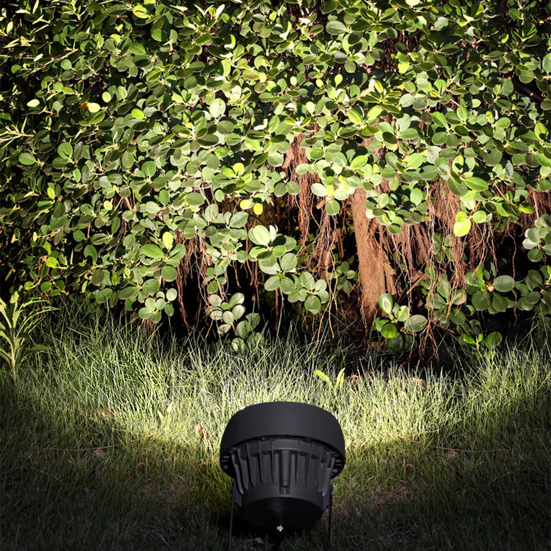 LED Spotlights For Outdoors Minimalist - Image 3