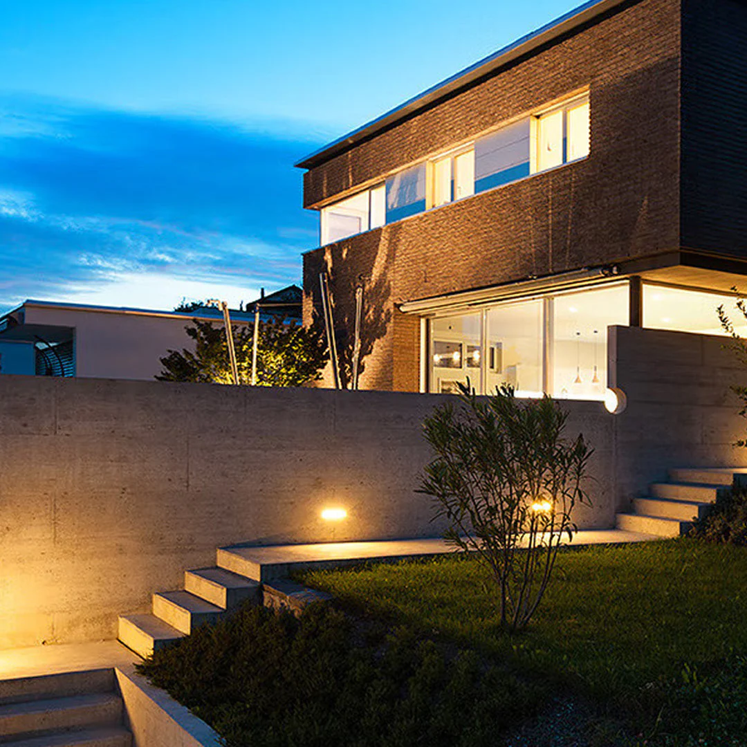 Lester Geometric LED Minimalist Outdoor Step Lights - Image 9
